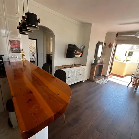 公寓 Klimatyczny Penthouse Blisko Plazy 德尼亚