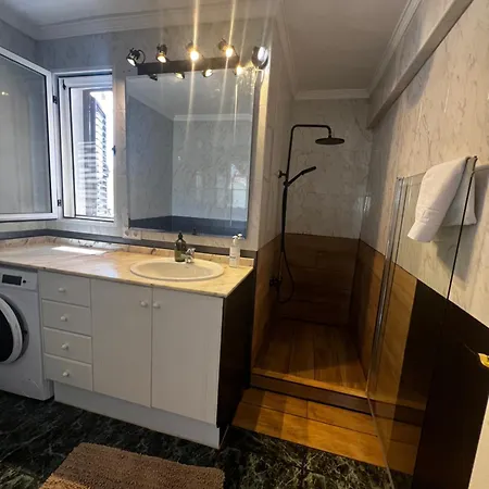 Klimatyczny Penthouse Blisko Plazy 公寓